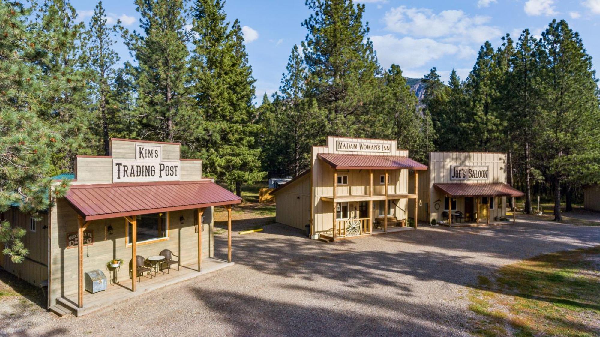 קולומביה פולס Fort Williamson Glacier Vacation Rentals מראה חיצוני תמונה